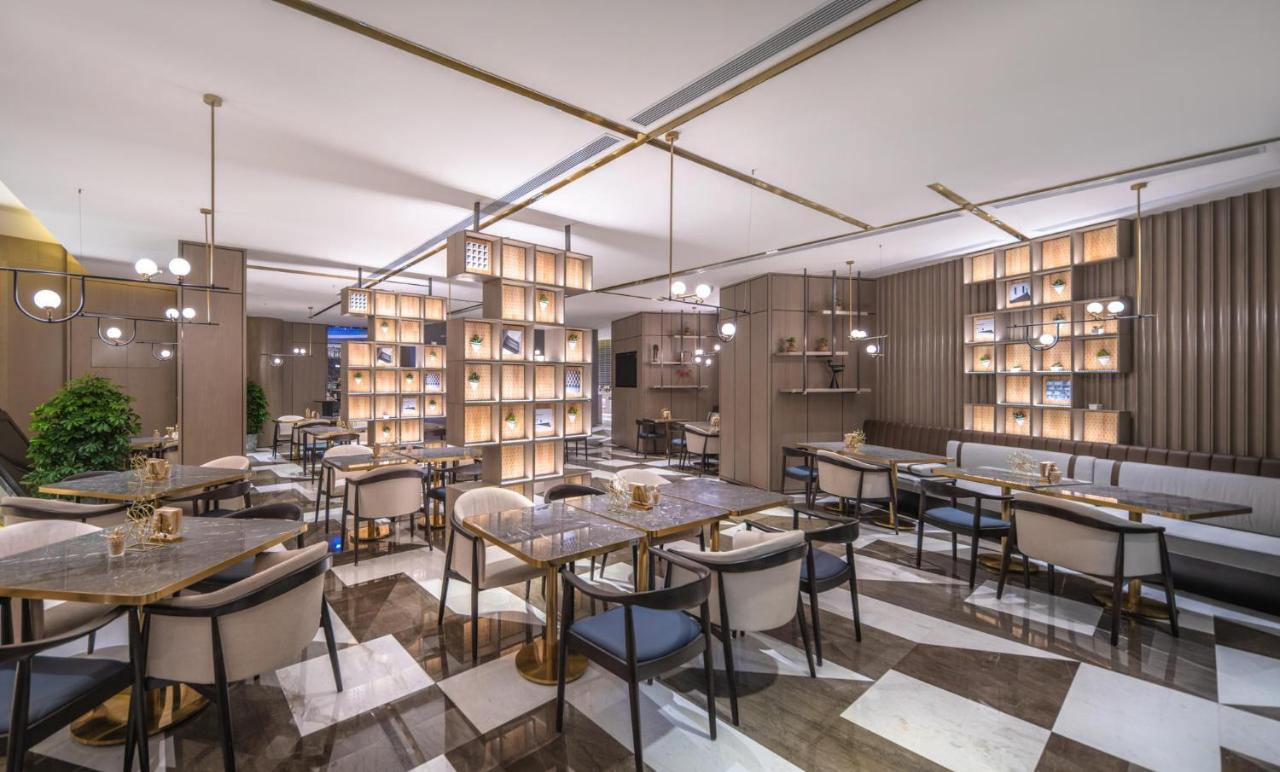 Atour Hotel Tianjin Eye Екстериор снимка